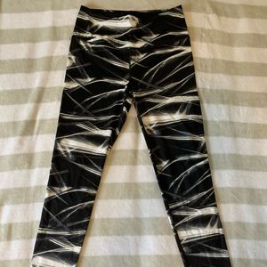 Victoria Sport Knockout Leggings